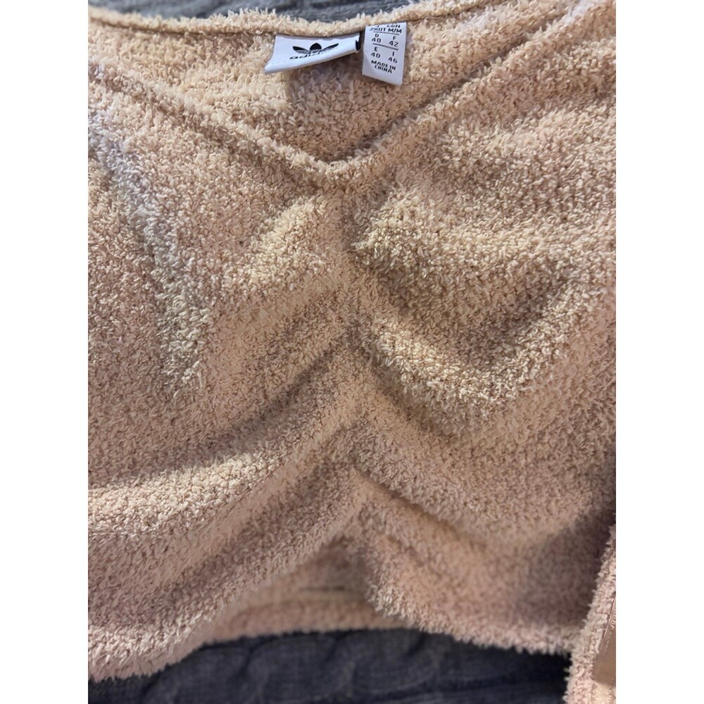 Adidas Originals Relaxed Risqué Fluffy Knit Ruched Crop Top - Picture 7 of 8